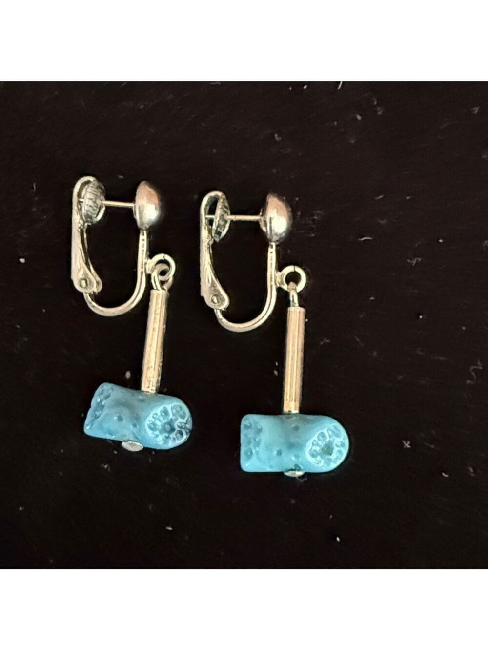 Celebrity vintage silver tone faux turquoise drop pierced earrings